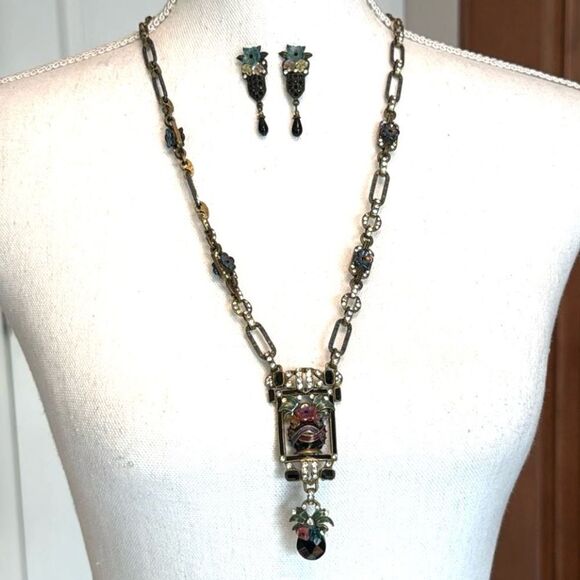 SWEET ROMANCE ART DECO NECKLACE & EARRING SET - Picture 4 of 5